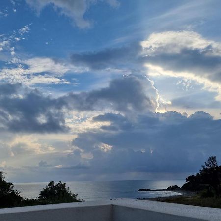 Studio Sur La Plage Tout Confort Διαμέρισμα Linguizzetta Εξωτερικό φωτογραφία